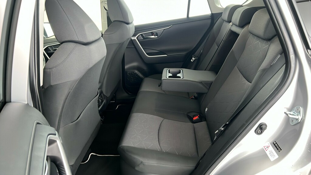 Toyota Rav 4 Dynamic Black #18