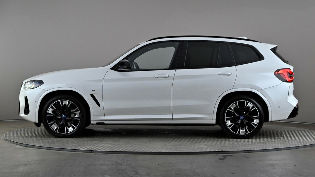 BMW iX3 210Kw M Sport Pro 80Kwh White #3