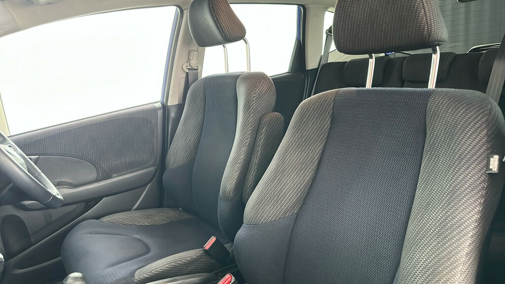 Honda Jazz Se Silver #17