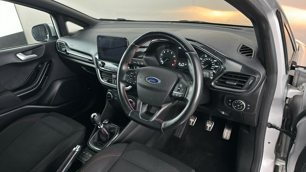 Ford Fiesta St-line  #28