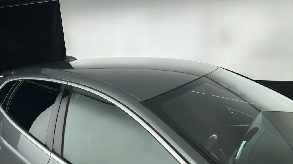Volvo V40 R-design Nav Plus Silver #21