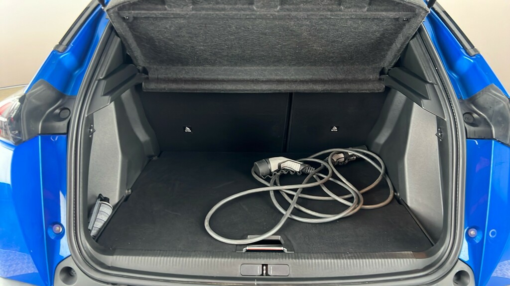 Peugeot e-2008 Suv Grey #22