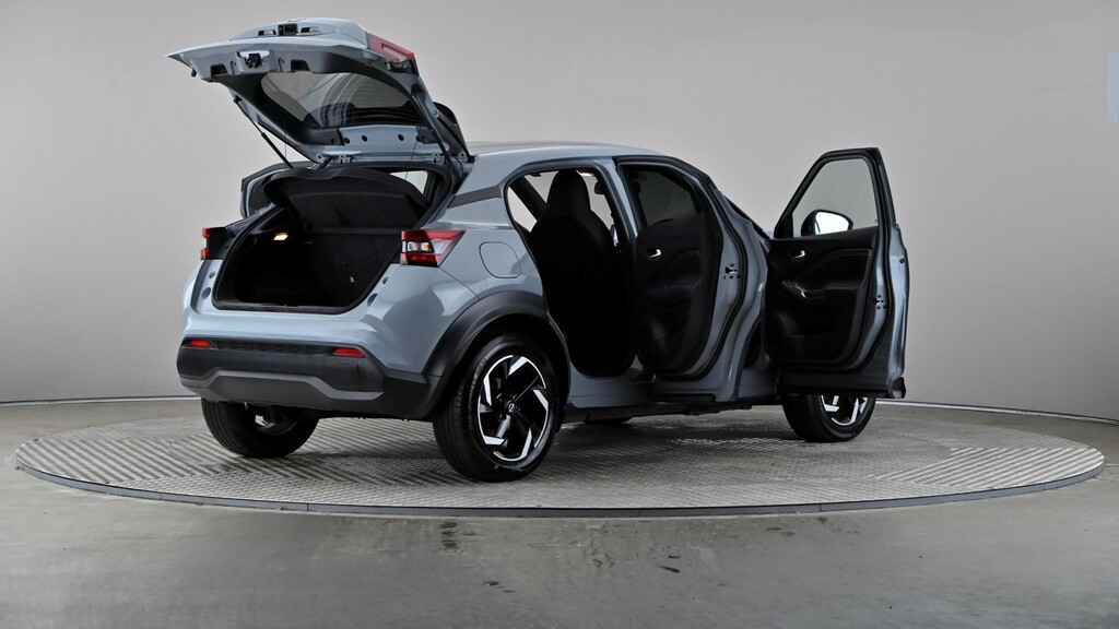 Nissan Juke Tekna Blue #12