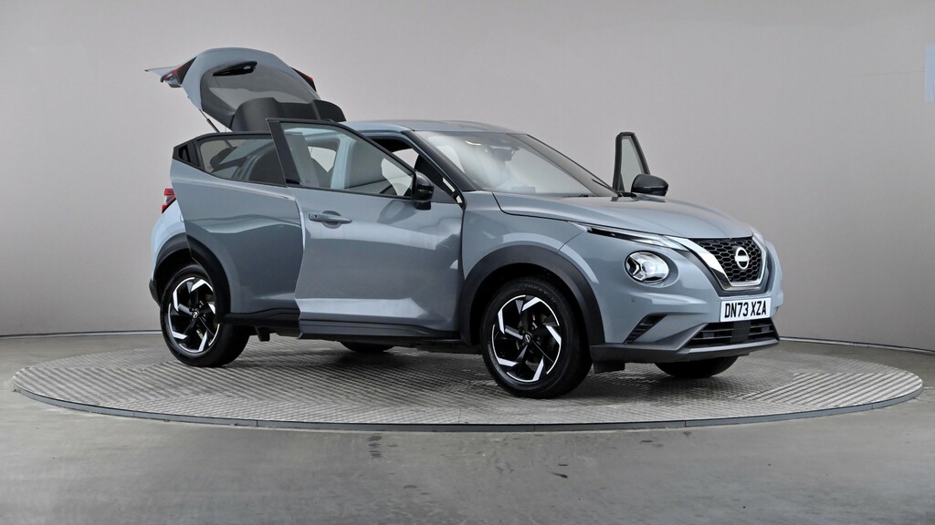Nissan Juke Tekna Blue #7