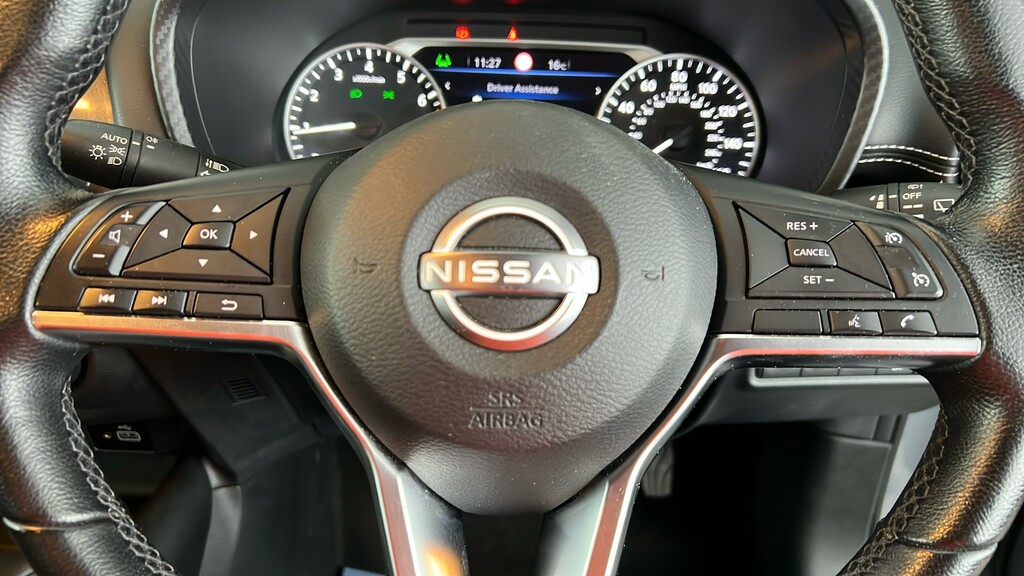 Nissan Juke Tekna Blue #26