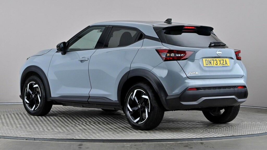 Nissan Juke Tekna Blue #4