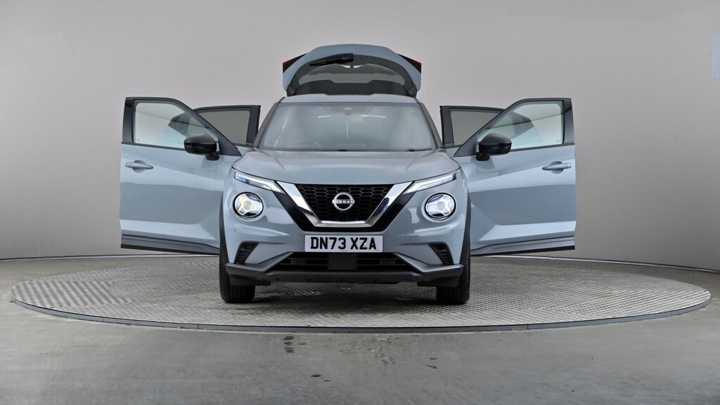 Nissan Juke Tekna Blue #8