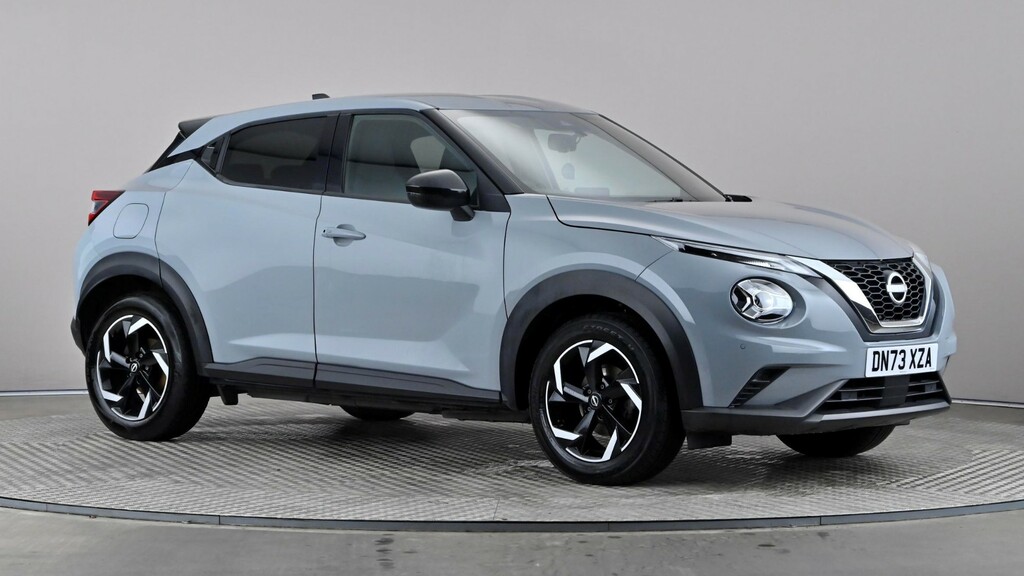 Nissan Juke Tekna Blue #1