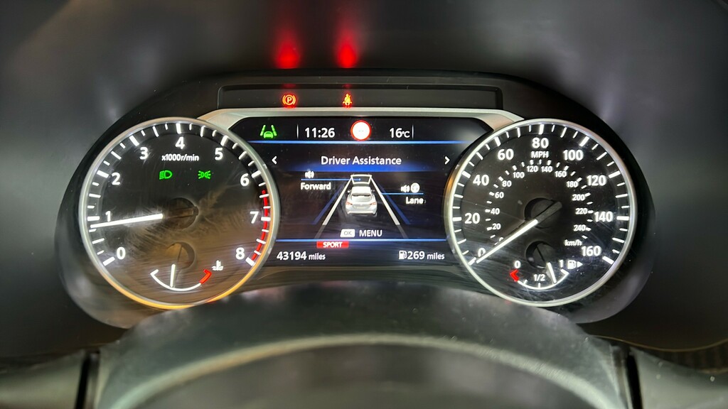 Nissan Juke Tekna Blue #15