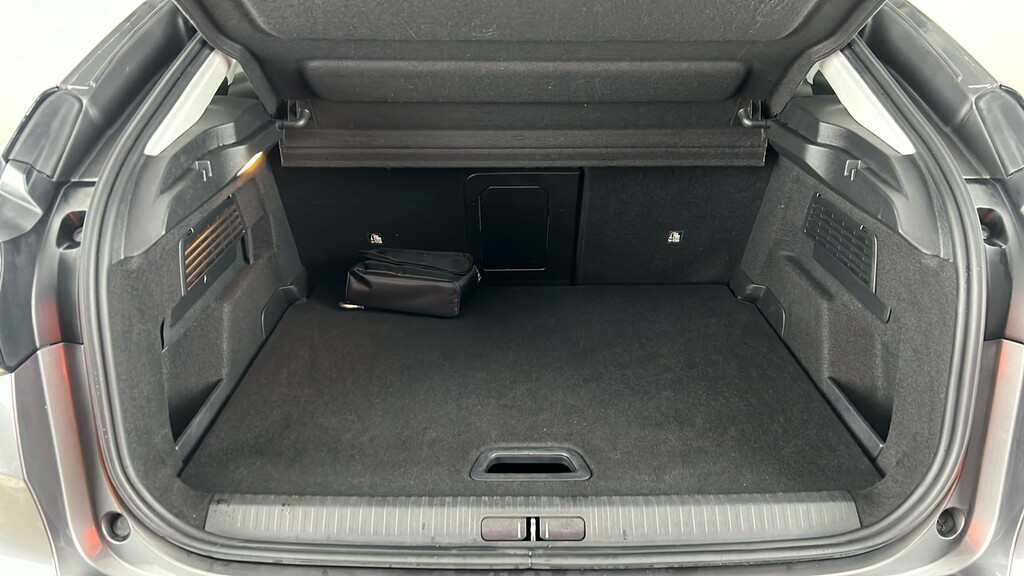 Citroen C4 1.2 Puretech 130 Max White #22