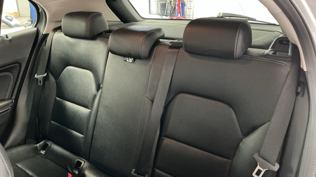 Mercedes-Benz GLA Class Black #21