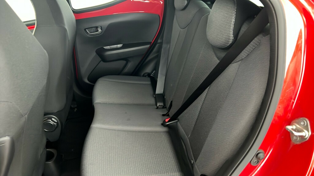 Toyota Aygo Hatchback Silver #17