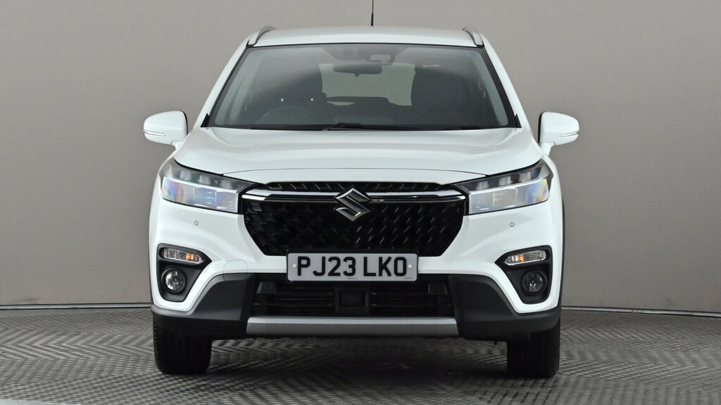 Suzuki S Cross 1.4 Boosterjet 48V Hybrid Motion White #2