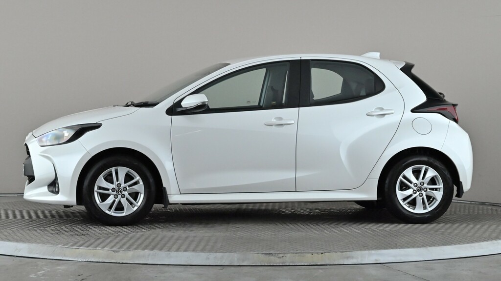 Mazda 2 1.5I Hybrid Agile Cvt White #3