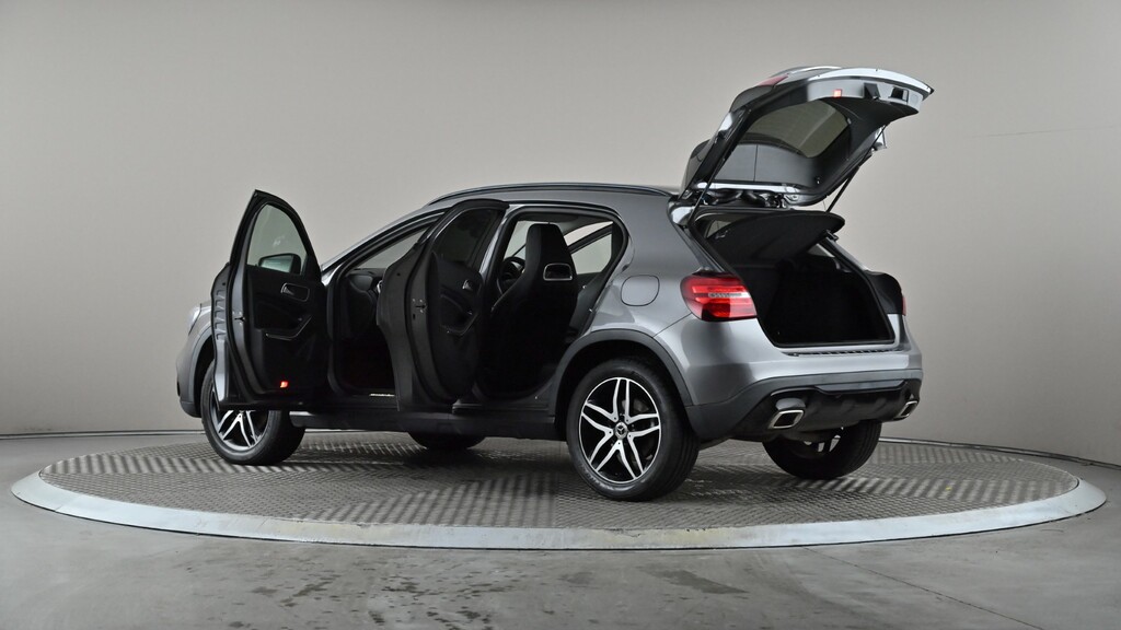 Mercedes-Benz GLA Class  Red #10