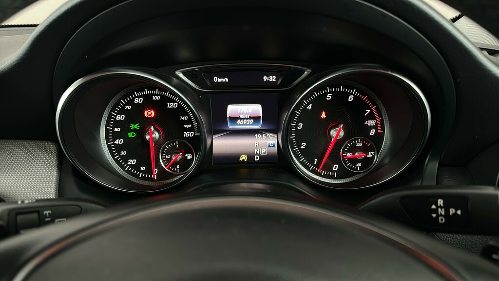 Mercedes-Benz GLA Class  Red #15