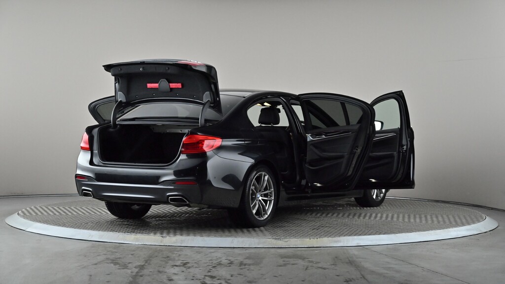 BMW 5 Series Se Blue #12