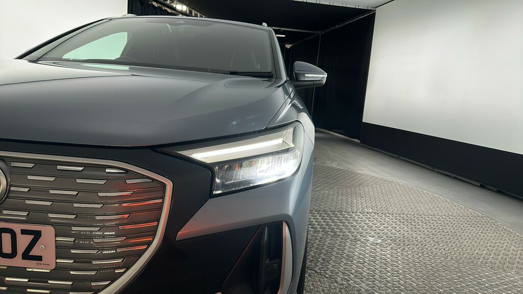 Audi Q4 E Tron Q4 E-tron Sportback 40 S Line Launch Edition Black #20