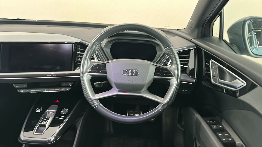 Audi Q4 E Tron Q4 E-tron Sportback 40 S Line Launch Edition Black #14