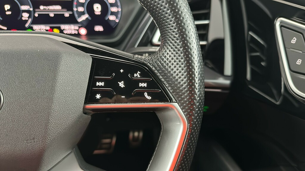 Audi Q4 E Tron Q4 E-tron Sportback 40 S Line Launch Edition Black #30