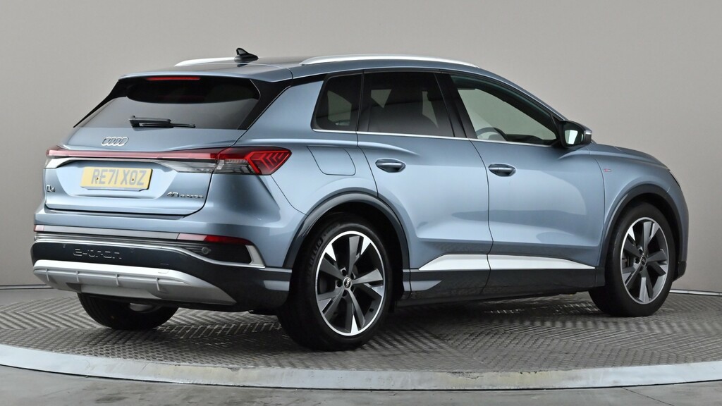 Audi Q4 E Tron Q4 E-tron Sportback 40 S Line Launch Edition Black #6