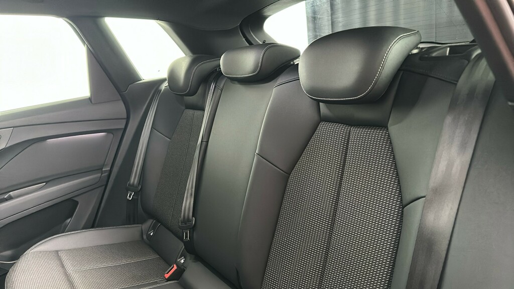 Audi Q4 E Tron Q4 E-tron Sportback 40 S Line Launch Edition Black #18