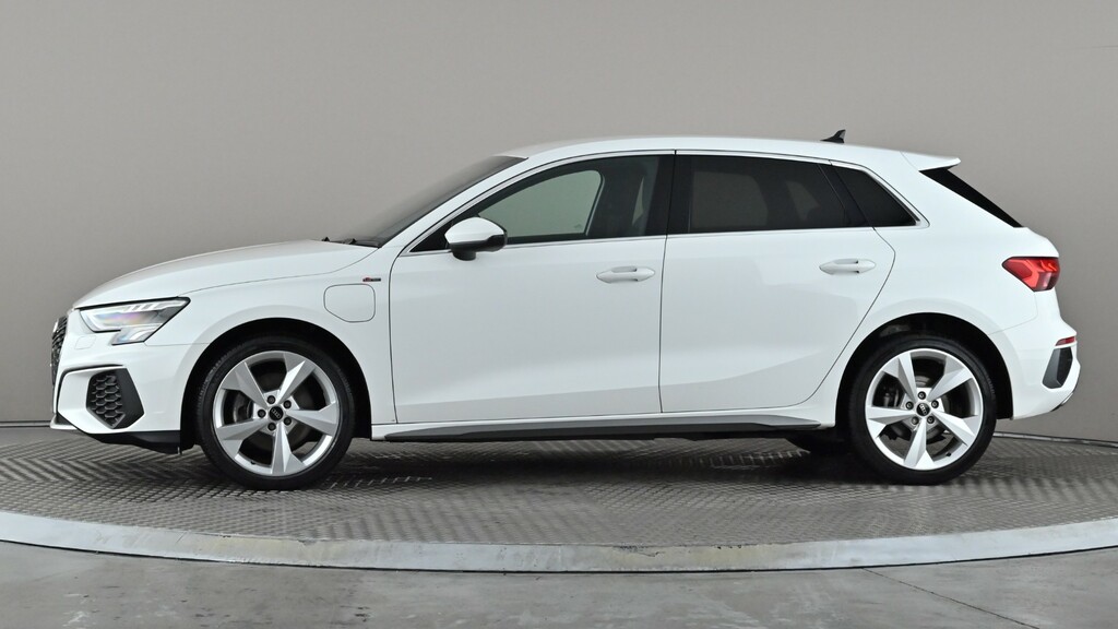 Audi A3 40 Tfsi E S Line S Tronic WR22CJU White #3