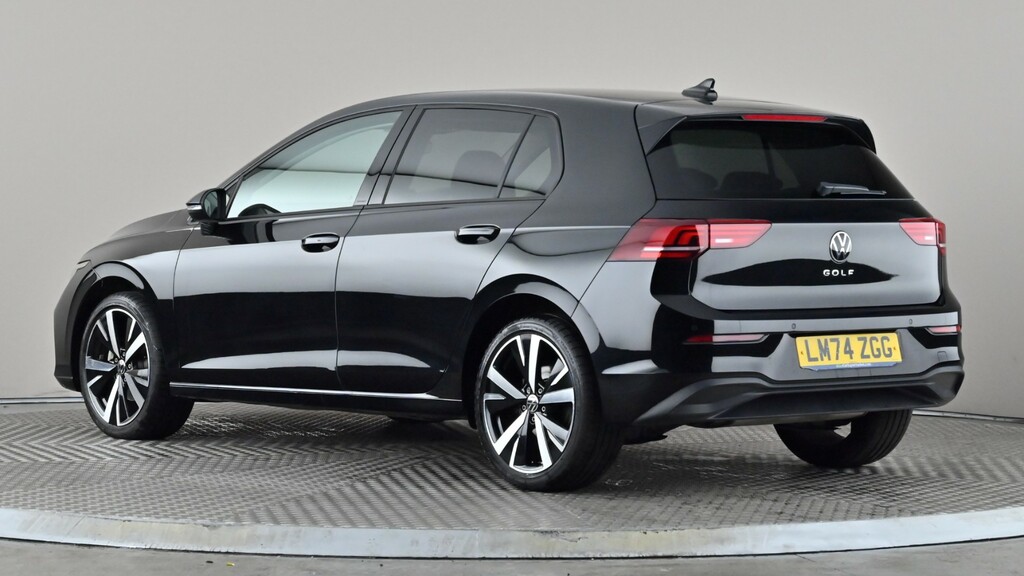 Volkswagen Golf 1.5 Tsi 150 Match Black #4