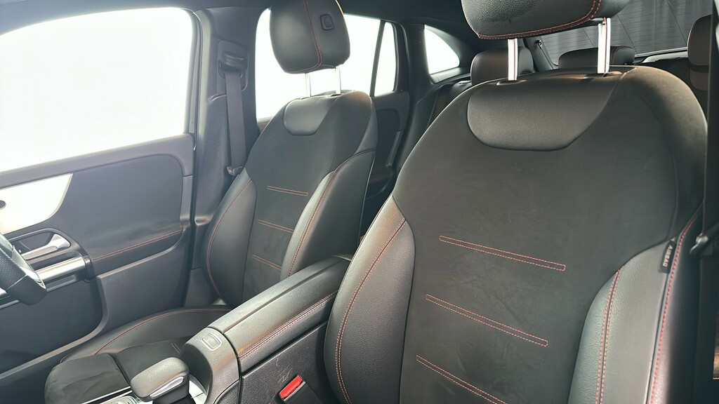 Mercedes-Benz EQA Suv WV72ULB Black #17