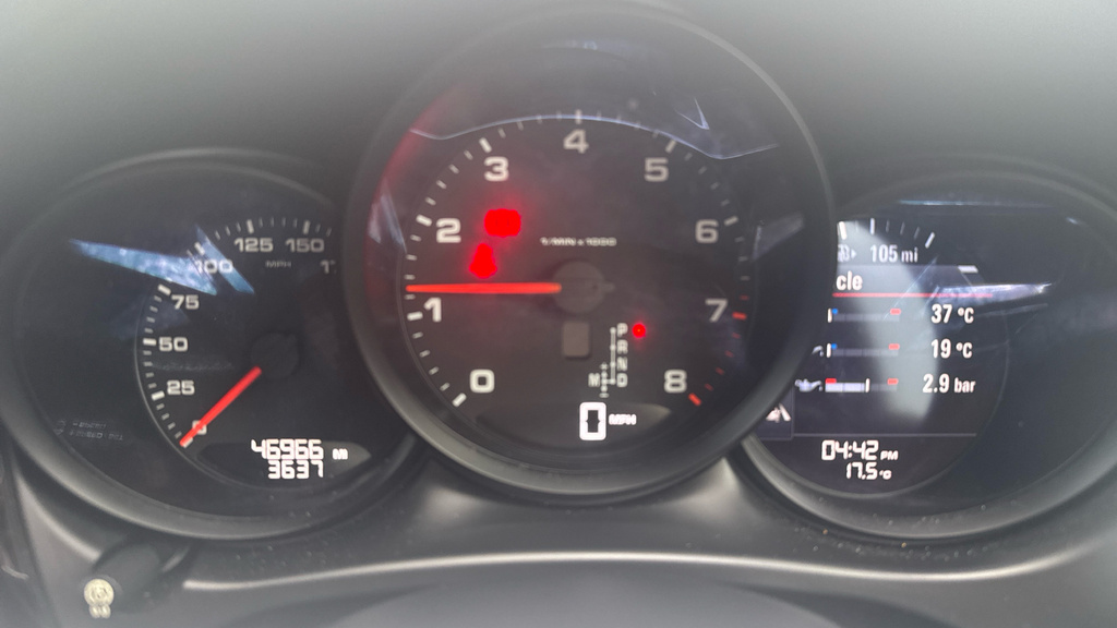 Porsche Macan 3.0T V6 Gts Pdk Red #19