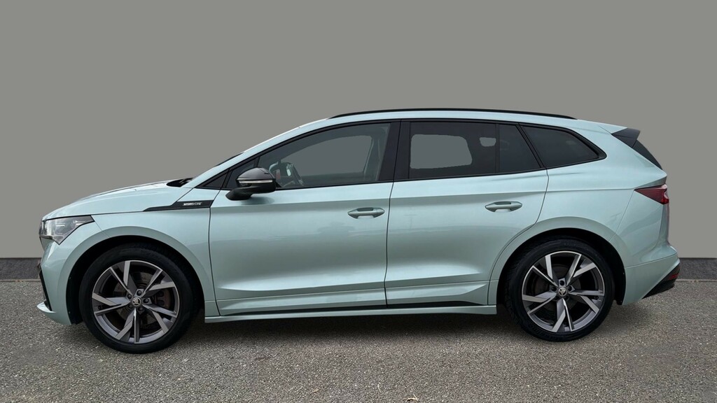 Skoda ENYAQ 195Kw 80X Sportline 82Kwh 4X4 Silver #3