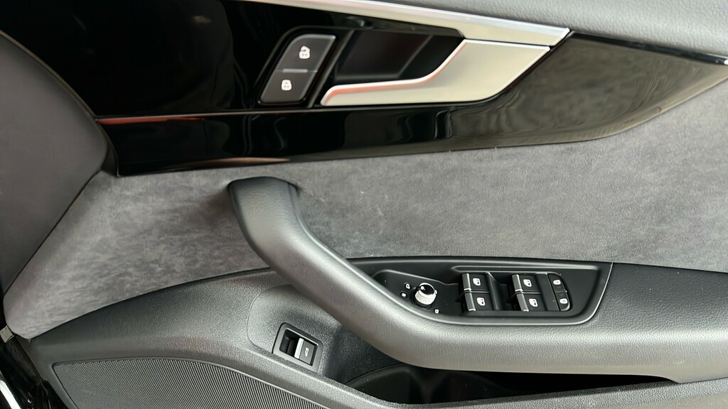 Audi A4 35 Tdi Black Edition S Tronic Grey #26