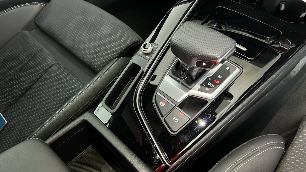 Audi A4 35 Tdi Black Edition S Tronic Grey #24