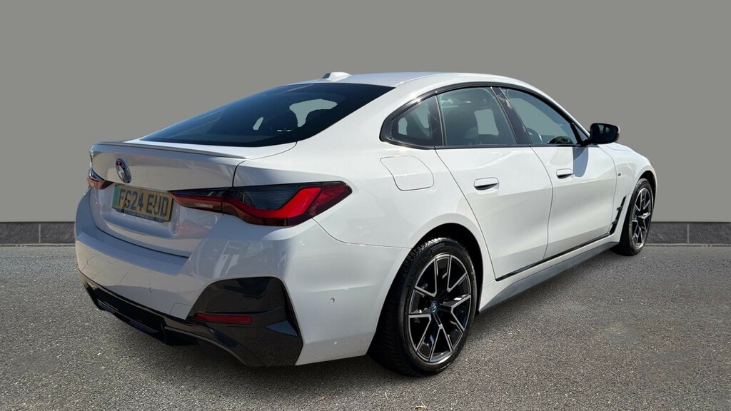 BMW i4 210Kw Edrive35 M Sport 70Kwh White #6