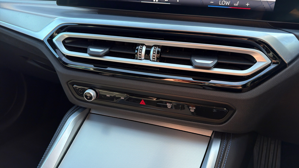 BMW i4 Sport Black #22