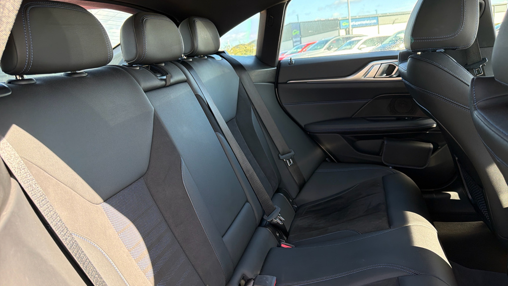 BMW i4 Sport Black #16