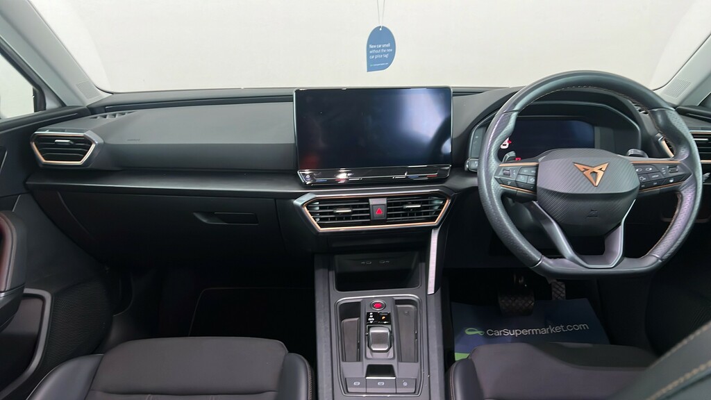 Cupra Leon 2.0 Tsi 300 Vz2 Dsg Panoramic Sunroof White #13