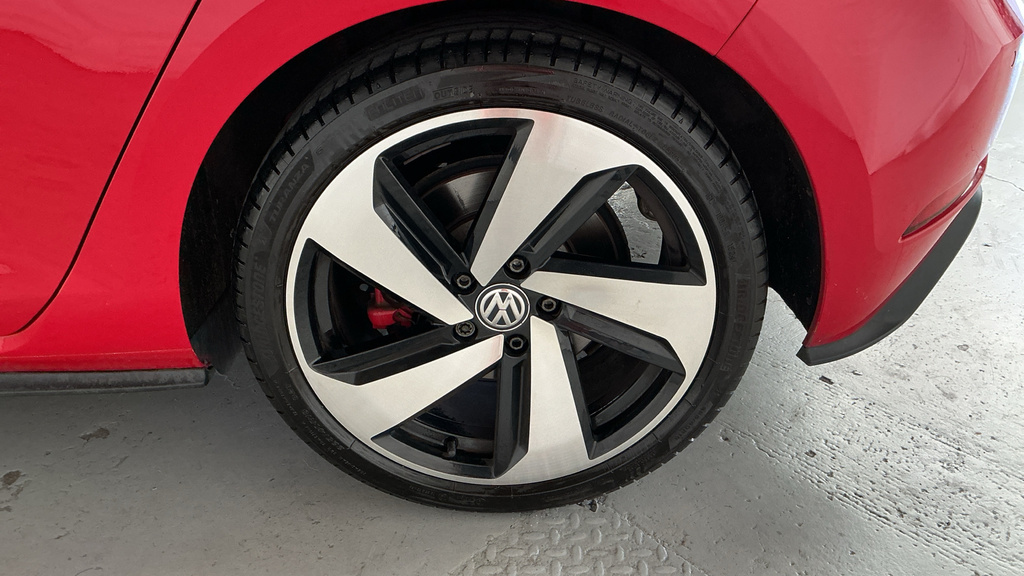 Volkswagen Golf Se White #11