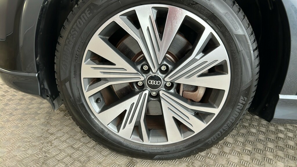 Audi Q4 E Tron Sport 55Kwh Grey #19