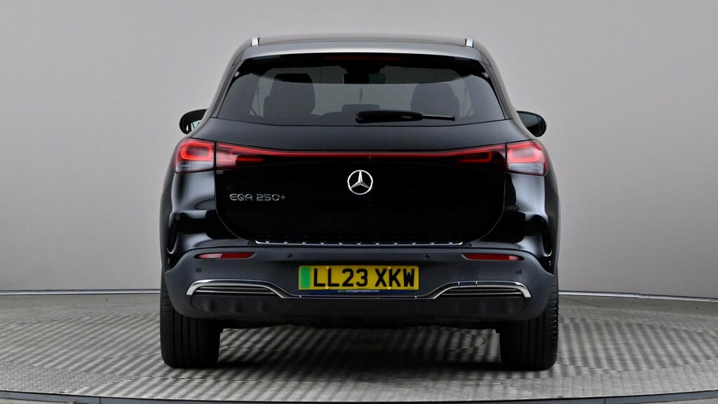 Mercedes-Benz EQA Eqa 250 140Kw Amg Line 70.5Kwh Black #5
