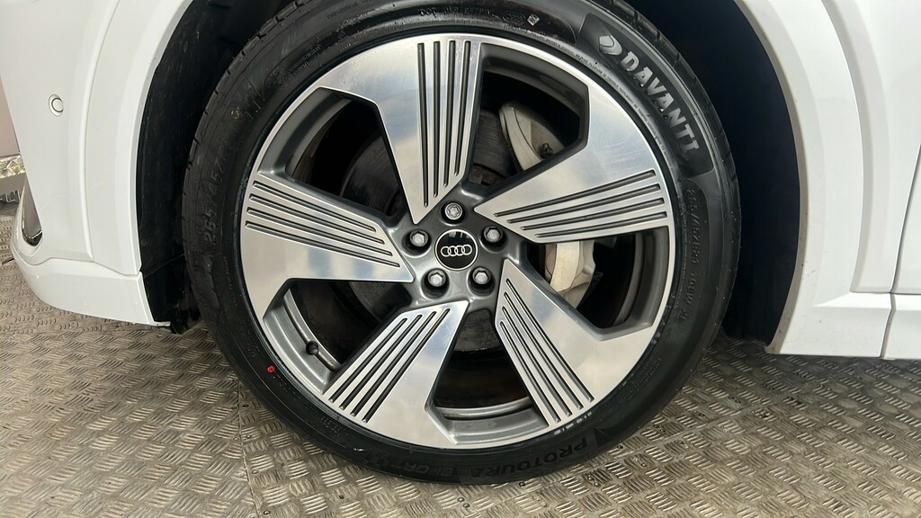 Audi E-tron 300Kw 55 Quattro 95Kwh Technik Grey #19