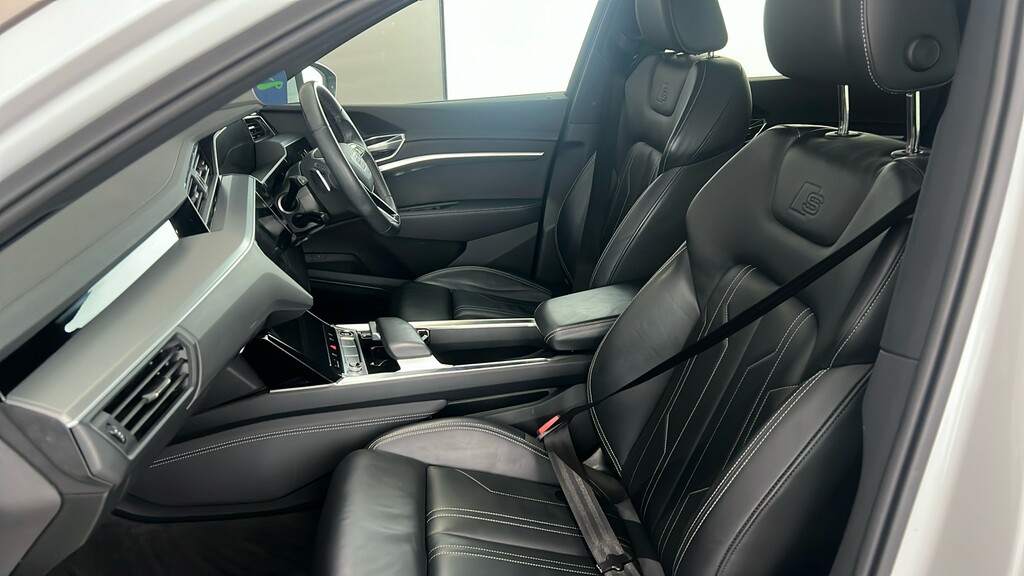Audi E-tron 300Kw 55 Quattro 95Kwh Technik Grey #17