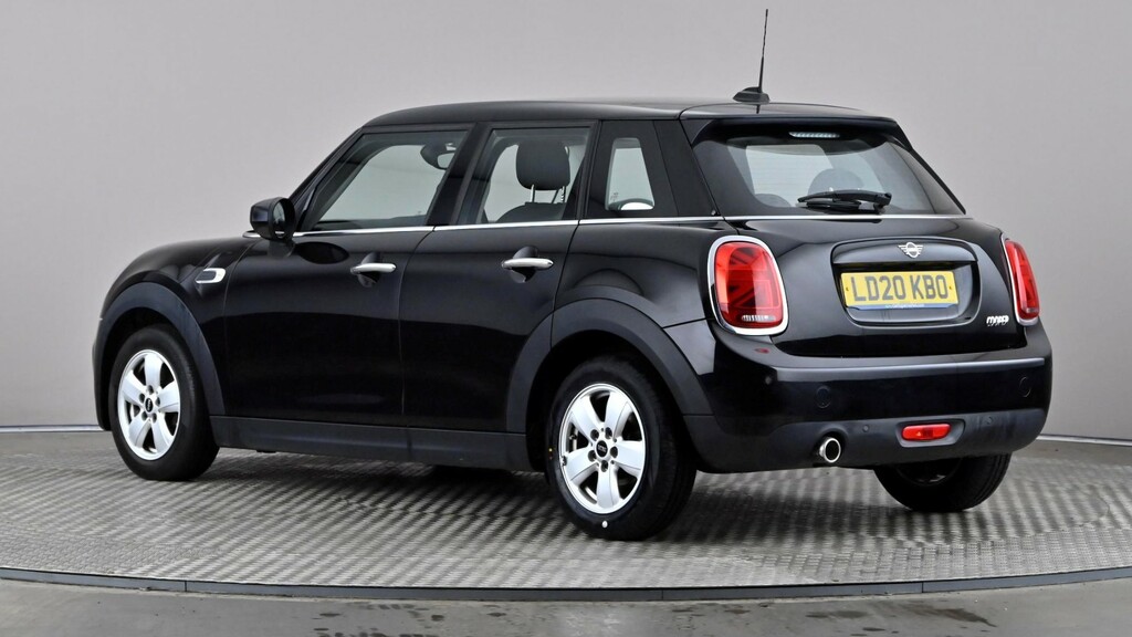 Mini Hatch 1.5 Cooper Classic II Comfortnav Pack Black #4