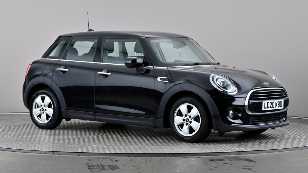 Mini Hatch 1.5 Cooper Classic II Comfortnav Pack Black