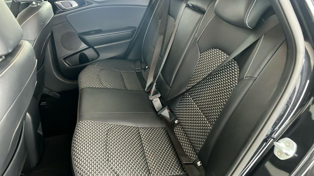 Kia Ceed 1.5T Gdi Isg 2 Silver #18