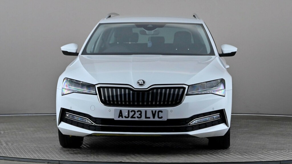 Skoda Superb 1.4 Tsi Iv Se Technology Dsg White #2
