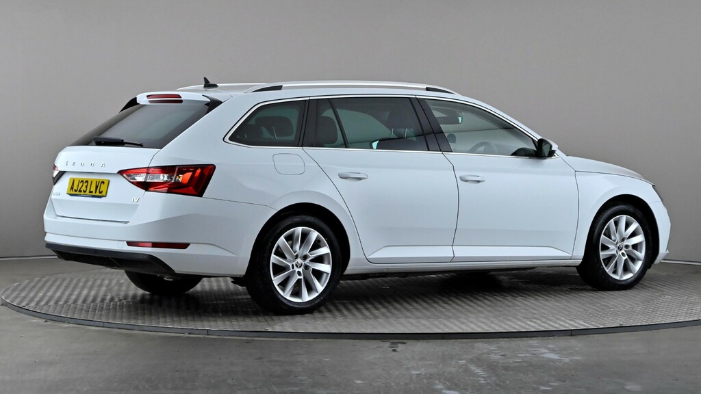 Skoda Superb 1.4 Tsi Iv Se Technology Dsg White #6