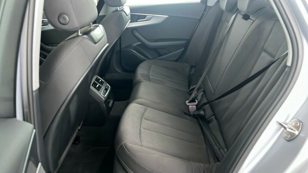 Audi A4 A4 Black Edition 35 Tfsi Mhev Black #18