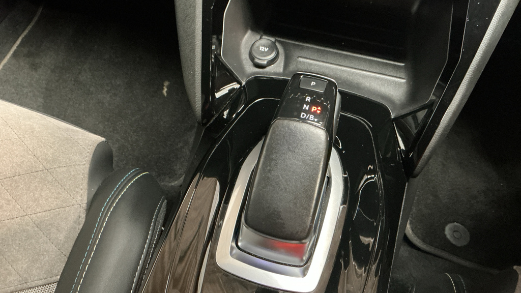 Peugeot e-208 Gt Blue #39