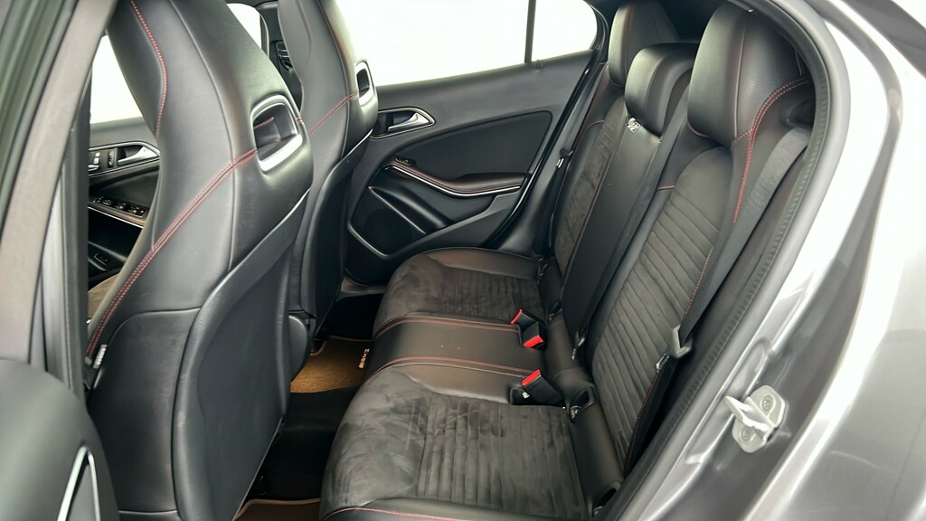 Mercedes-Benz GLA Class Suv Black #18